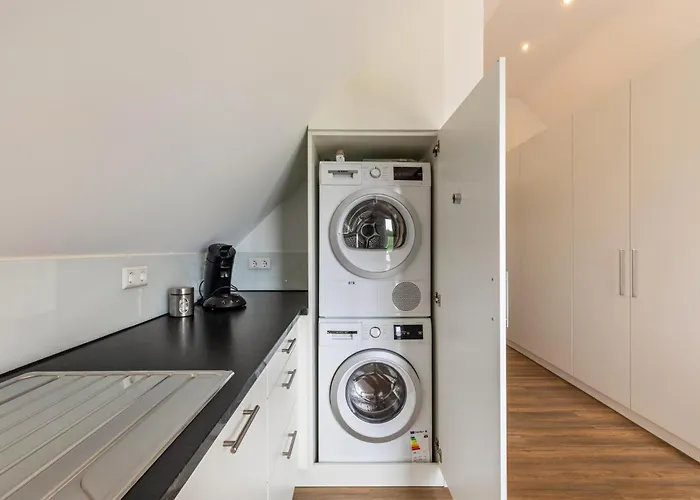 Parkside S5 - 8min Legoland *